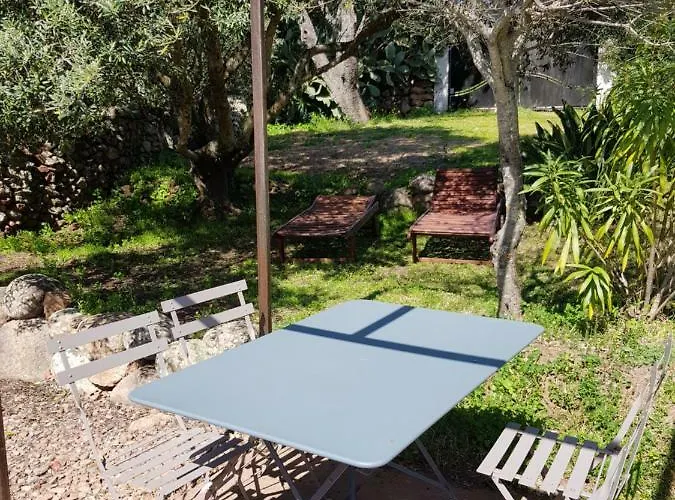 Hotel Caseddu Di Poggiale Figari (Corsica)